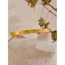 Ocean Series Shell & Starfish Open Bracelet