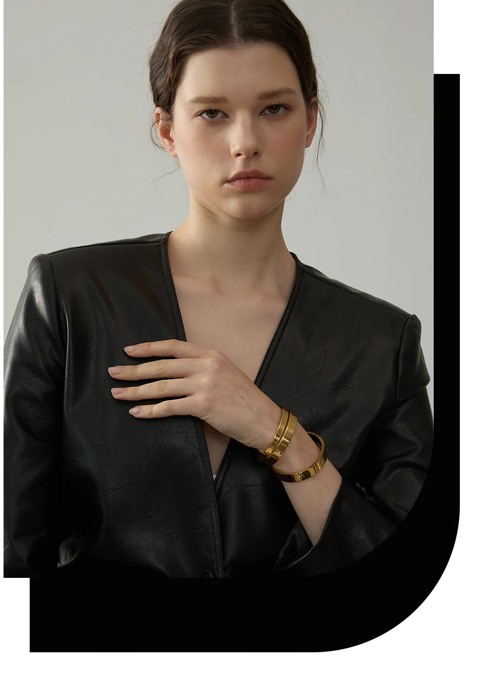 Gold Stainless Steel Wide Round Bracelet