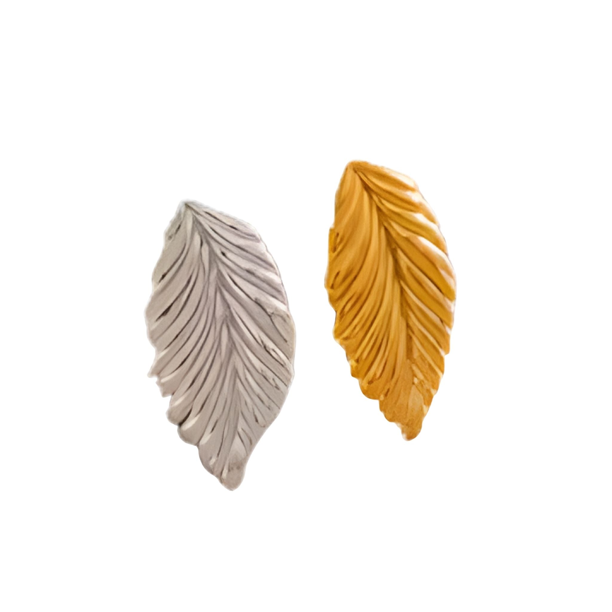 18K Gold Butterfly Brooch Pin