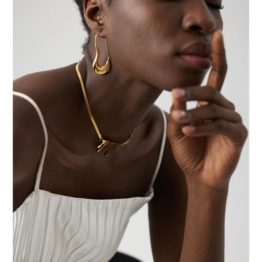 Geometric Choker Necklace