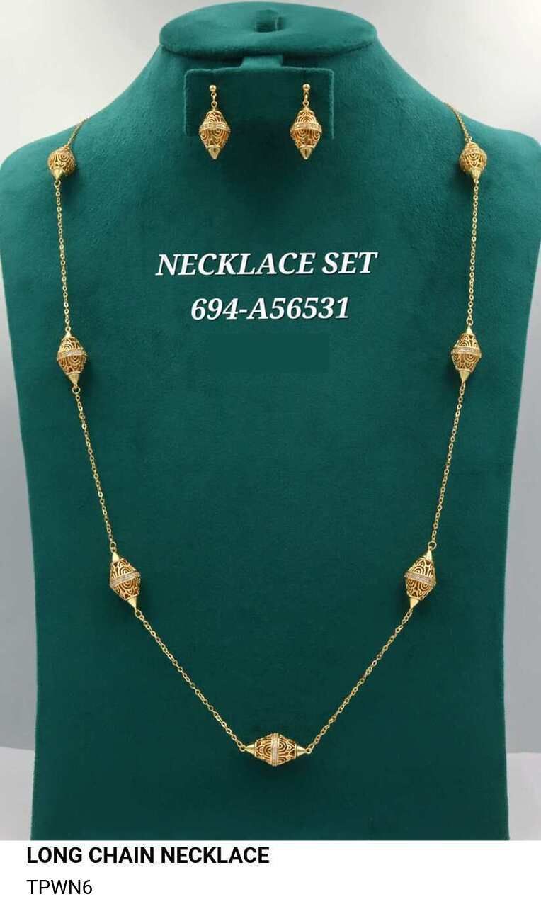 Long Tamra Gold Chain Necklace