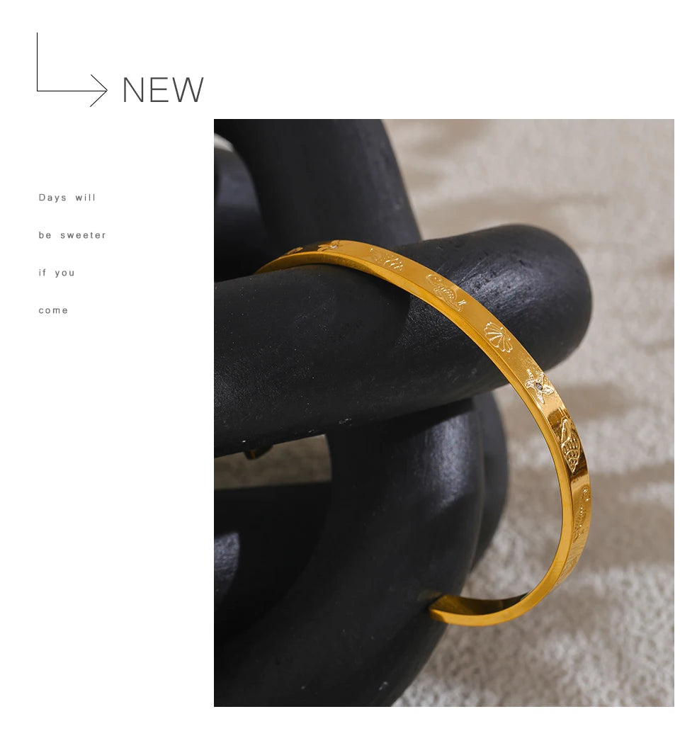 Ocean Series Shell & Starfish Open Bracelet