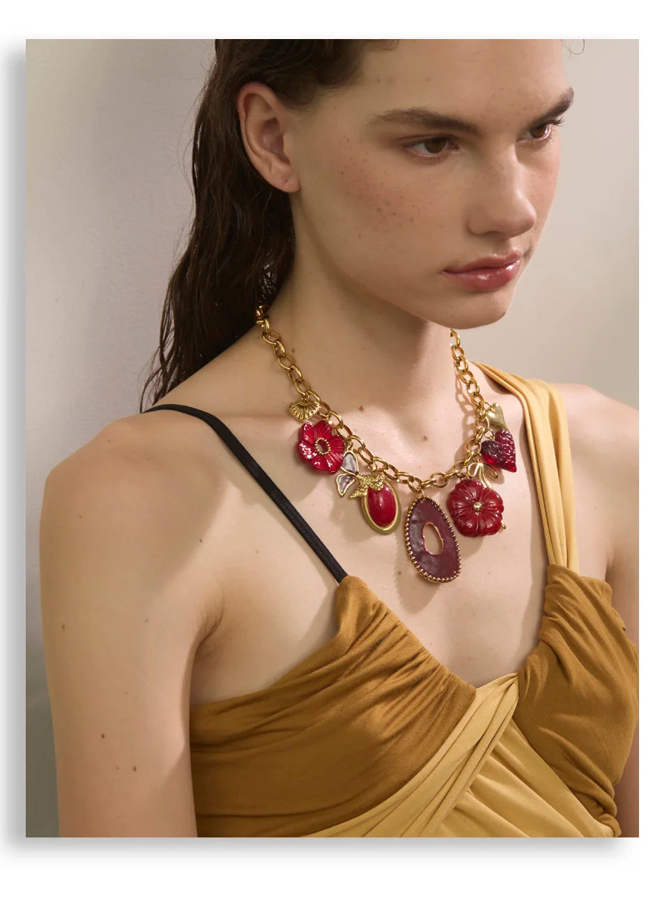Red Flower Pendant Necklace