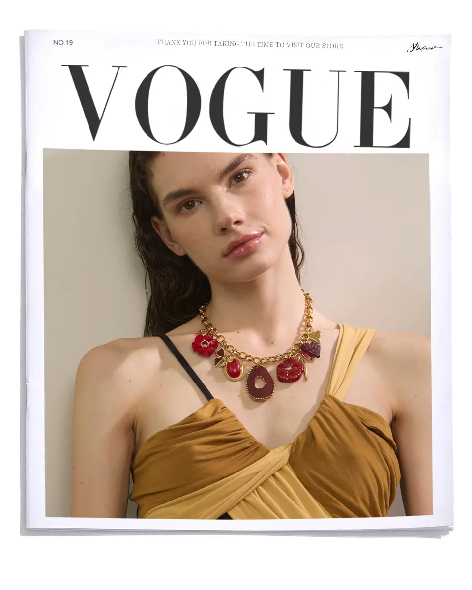 Red Flower Pendant Necklace