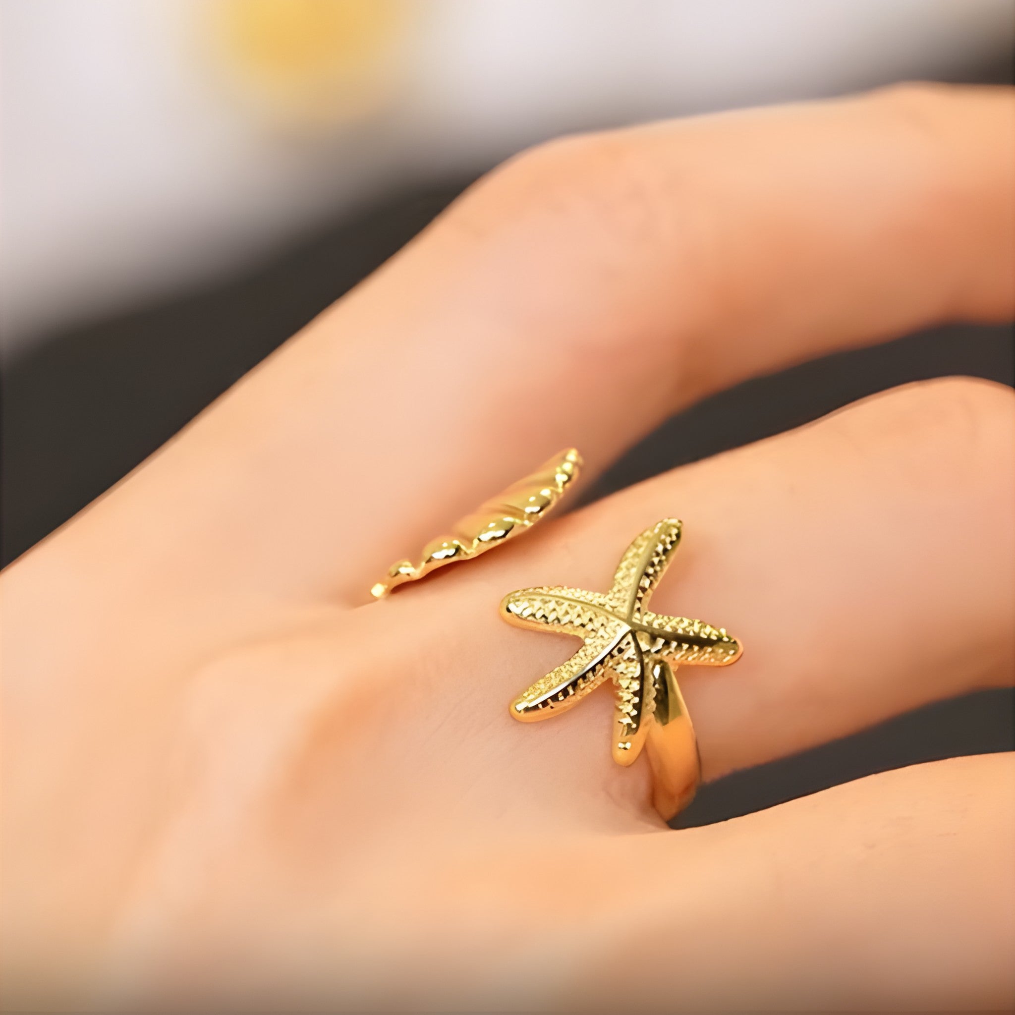 Fish Pattern Conch Shell Ring