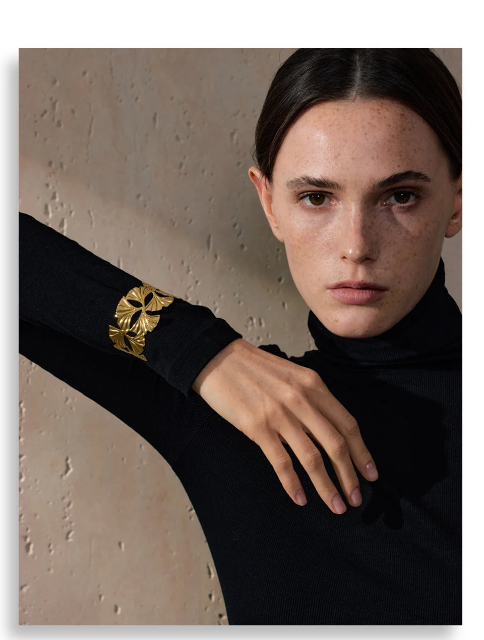 18K Gold PVD Ginkgo Biloba Cuff Bracelet