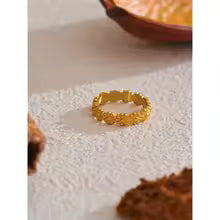 18K Gold Flower Ring