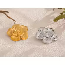 Flower Brooch Pin
