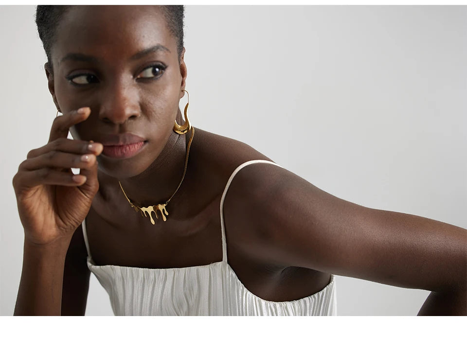 Geometric Choker Necklace