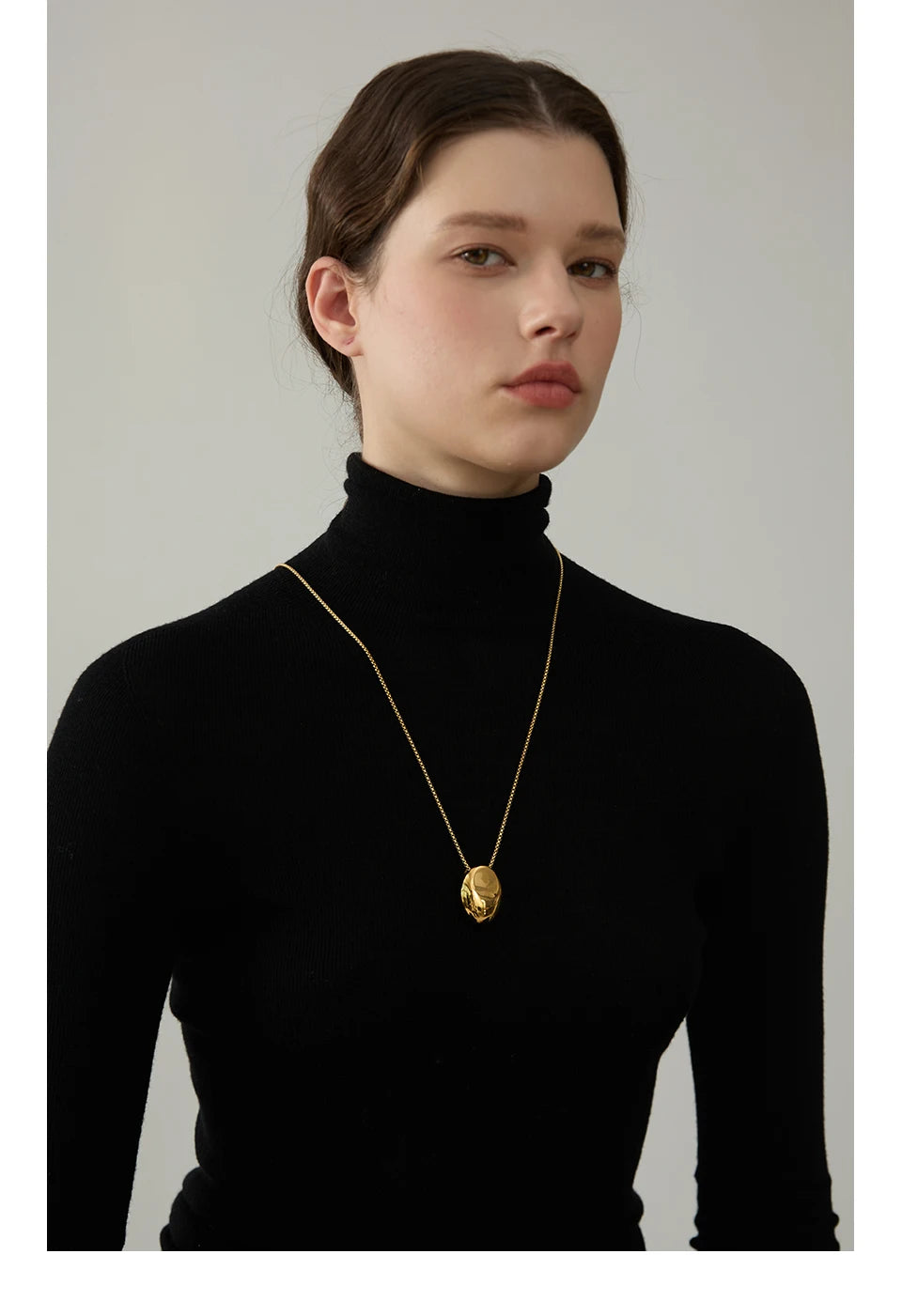 Minimalist 316L Stainless Steel Oval Pendant Necklace